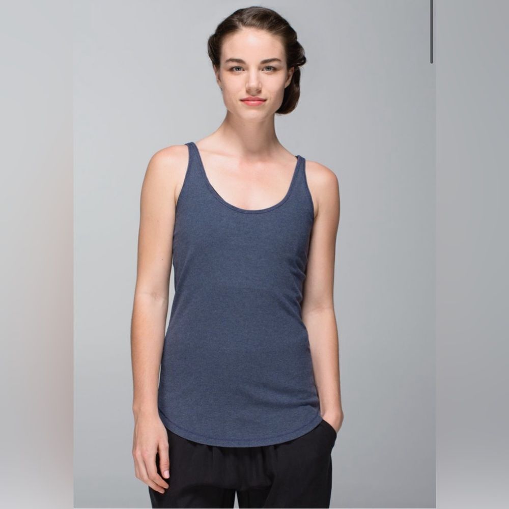 Lululemon - Mudra Tank Top Heather Blue NWT sz 6 (reversible)